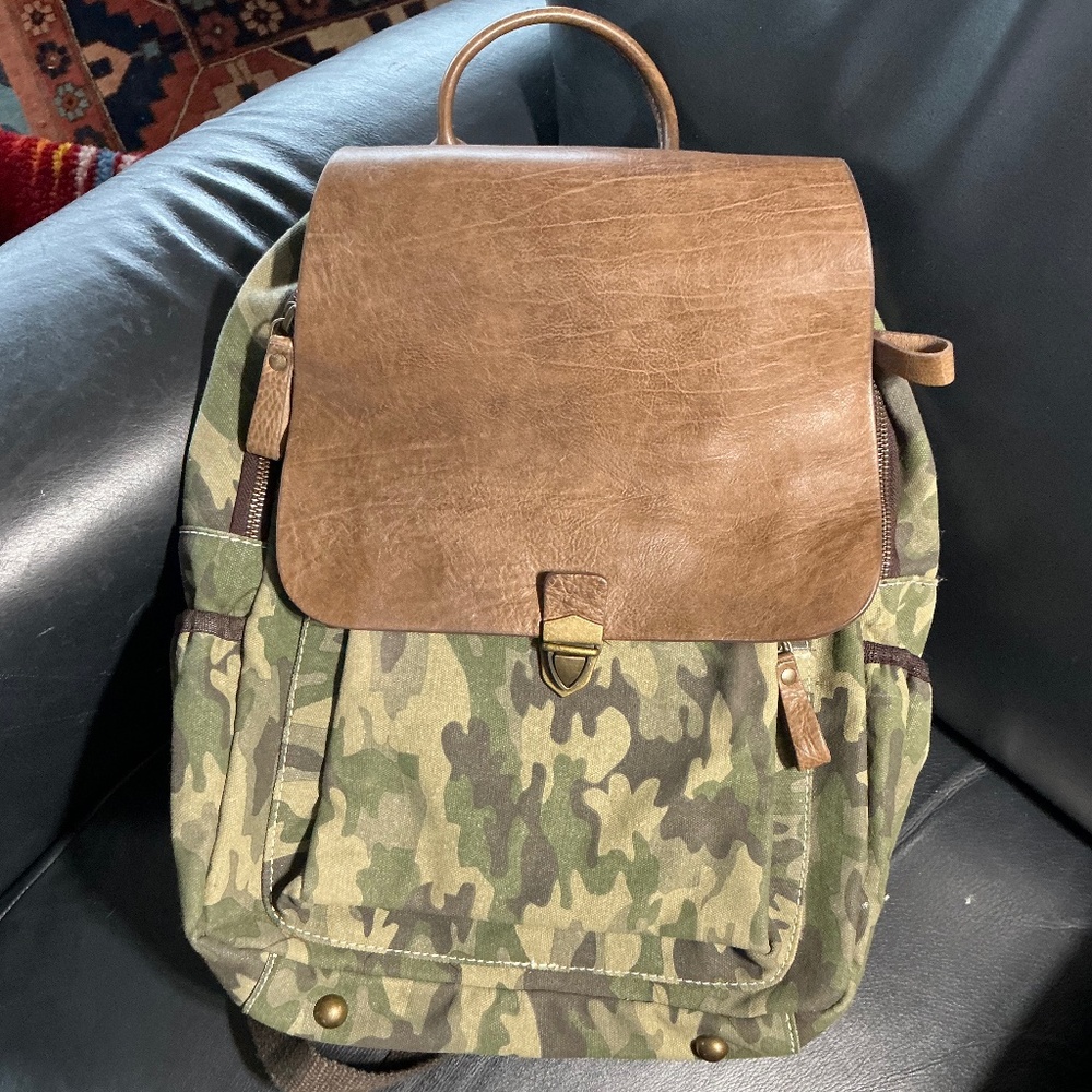 Scully Ranger leather and camo backpack with tablet pocket